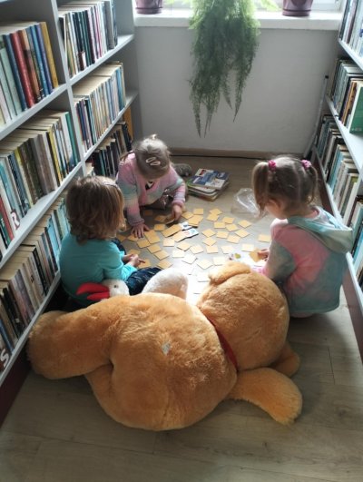 Okładka albumu: Małe Miłe Czwartki - Kubuś Puchatek